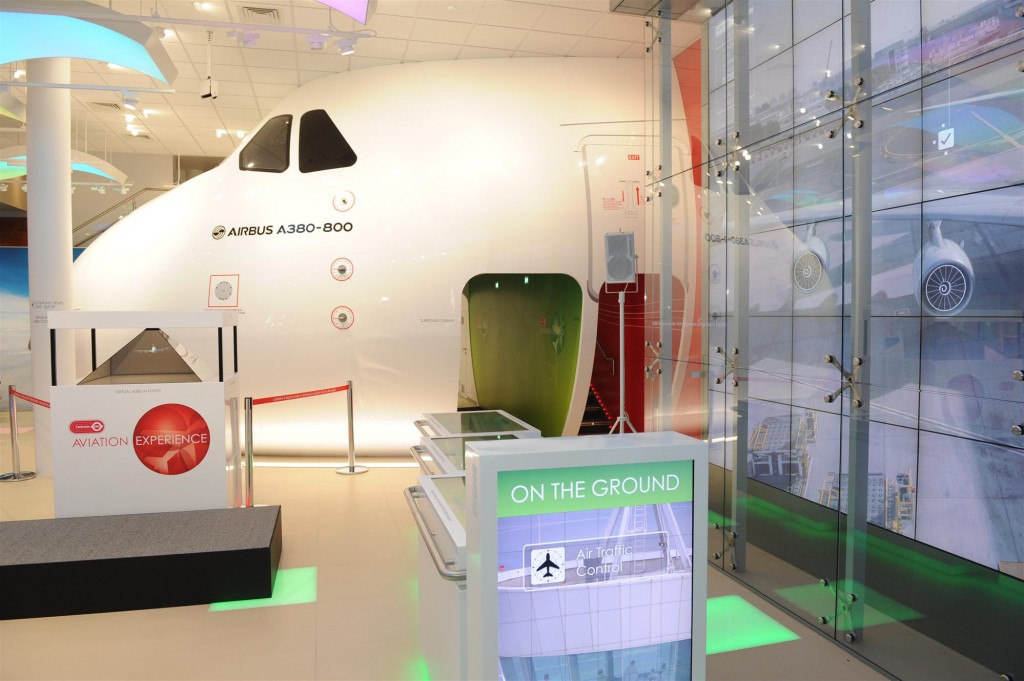 Image 3 - Emirates Aviation Experience